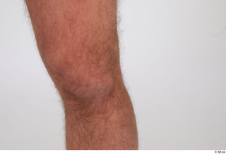 Neeo knee nude 0003.jpg